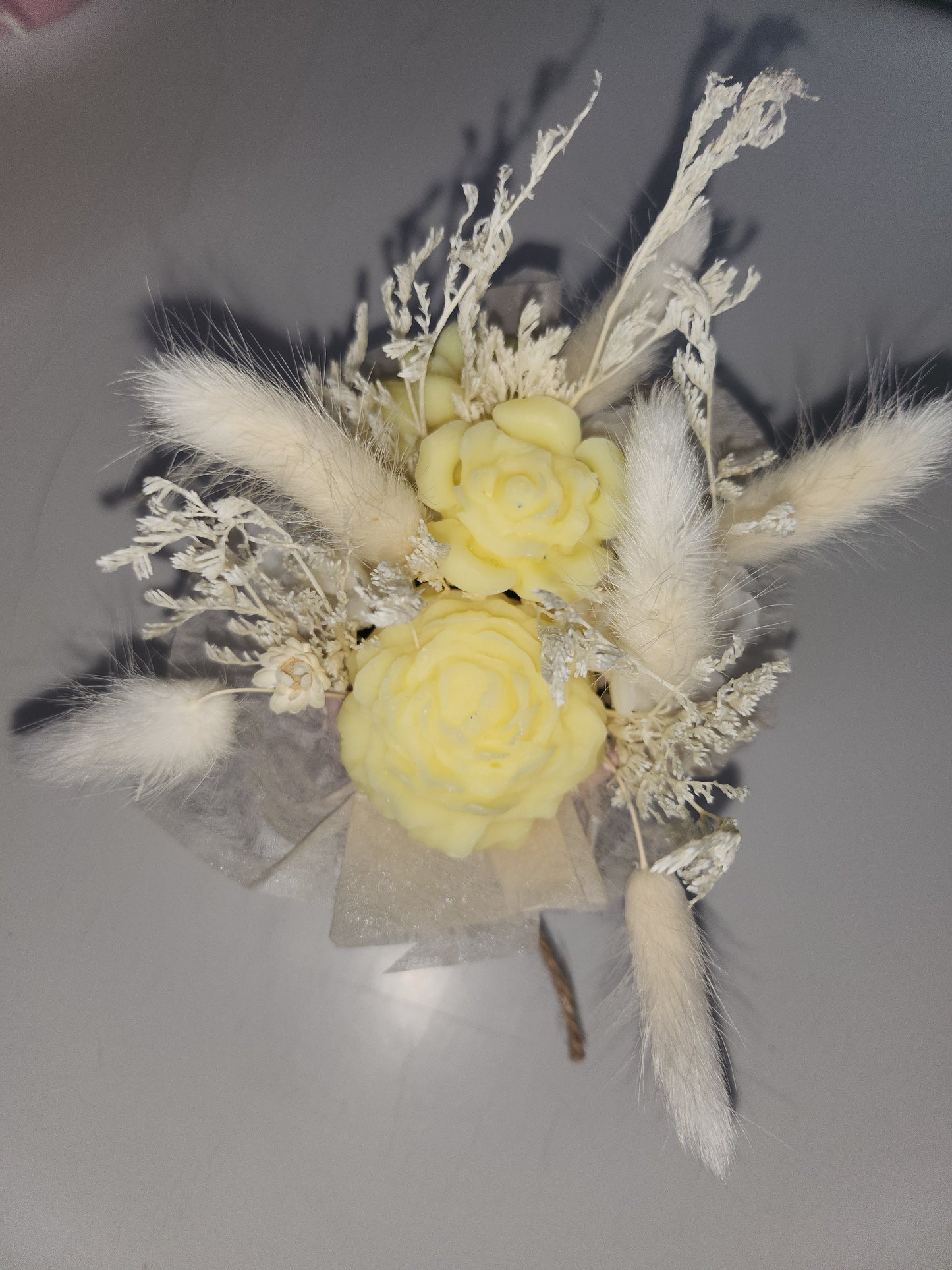 Petit bouquet de fleurs séchées et de fondants parfumés