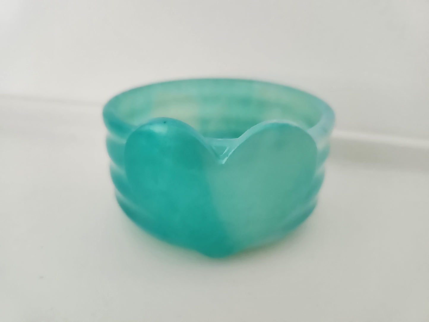 Pot rond avec cœur